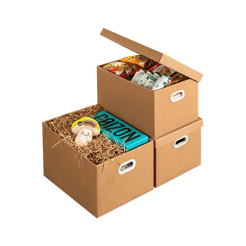 Przenoszenie pudeł wysyłkowych z tektury falistej